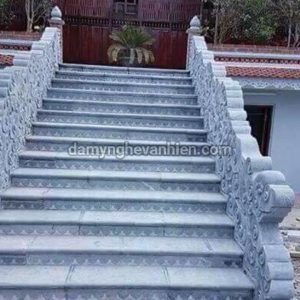 Bậc thềm đá xanh đen 1