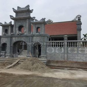 Cổng đá - cột tứ trụ đá 13