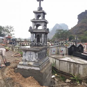 Lăng mộ công giáo 11